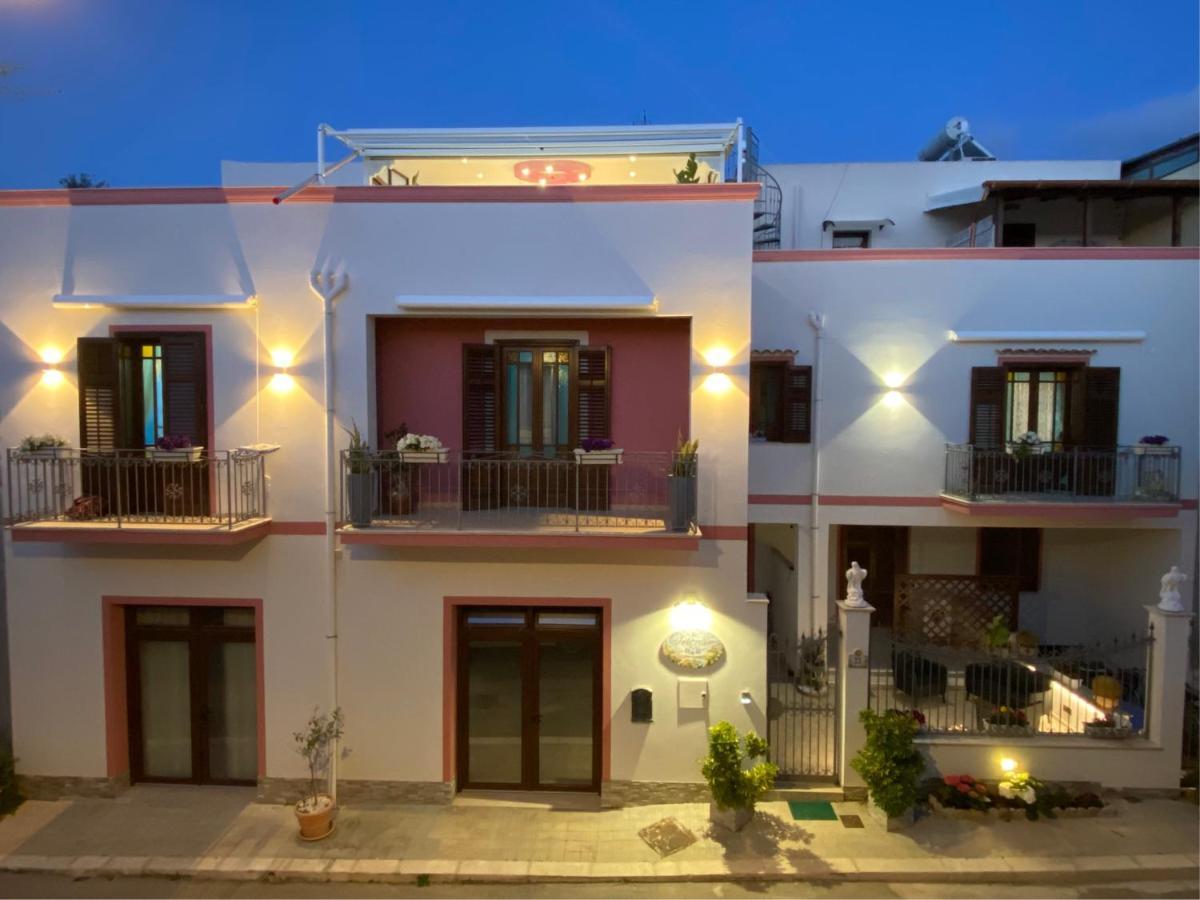 B&B Le Onde Del Mare San Vito Lo Capo Kültér fotó